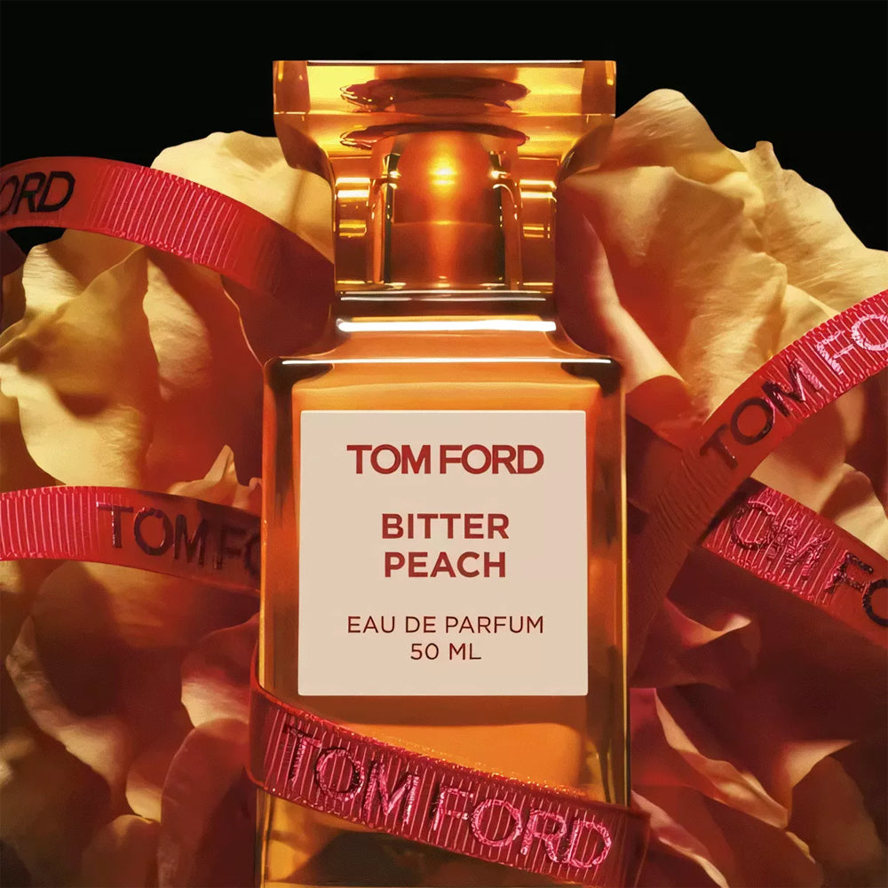 Tom Ford Bitter Peach by Tom Ford Eau De Parfum Spray (Unisex) 1.7 oz Men, Orange