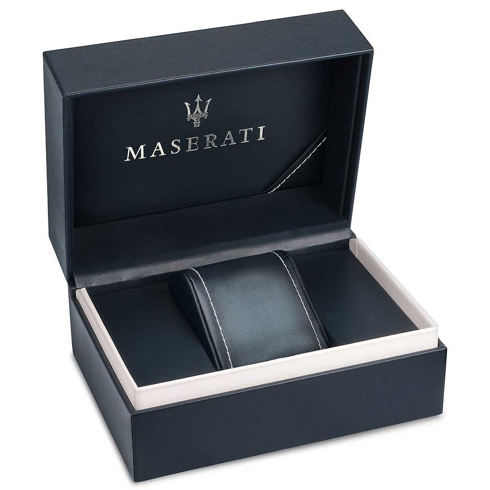 Maserati Traguardo Silver Steel Case and Black Bezel Men's Watch. R8873612042